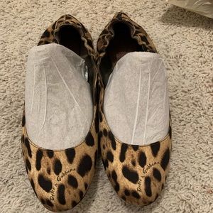 DOLCE&GABBANA ANIMAL PRINT FLATS